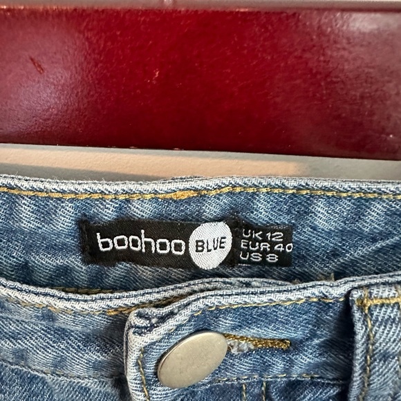 Boohoo Distressed High Rise Denim Shorts - Picture 3 of 4